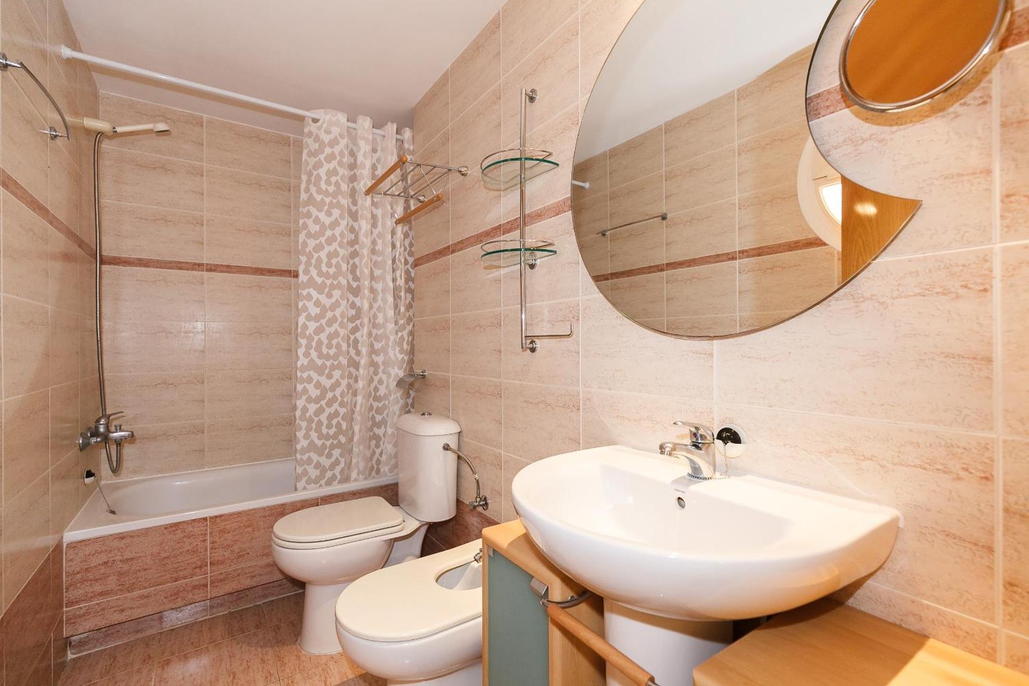 Uhc Golden Pineda Apartments La Pineda Esterno foto