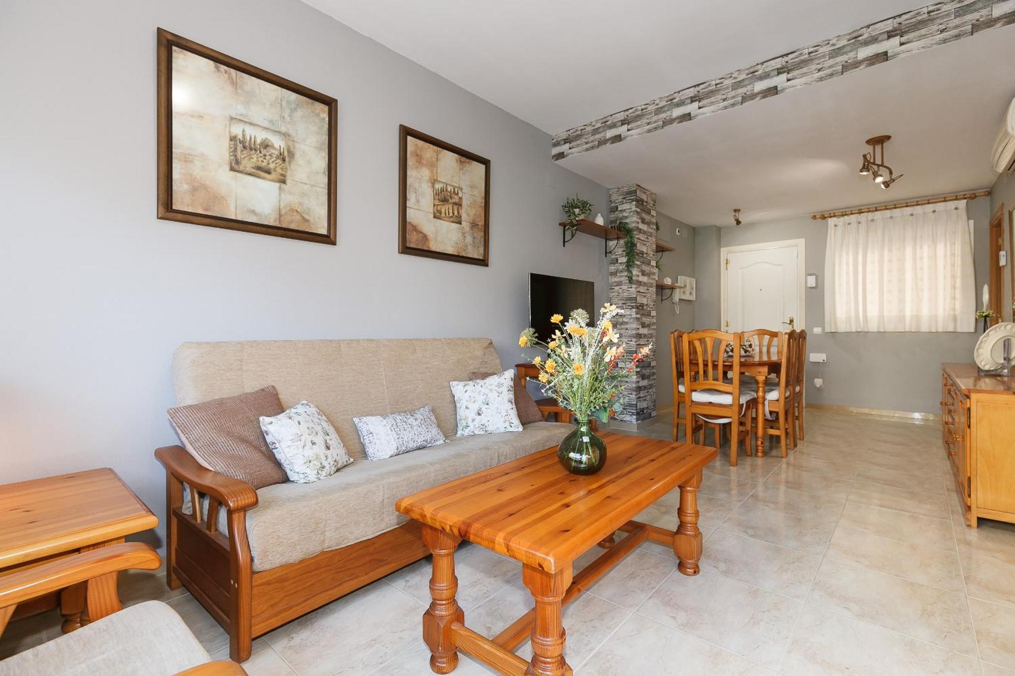 Uhc Golden Pineda Apartments La Pineda Esterno foto