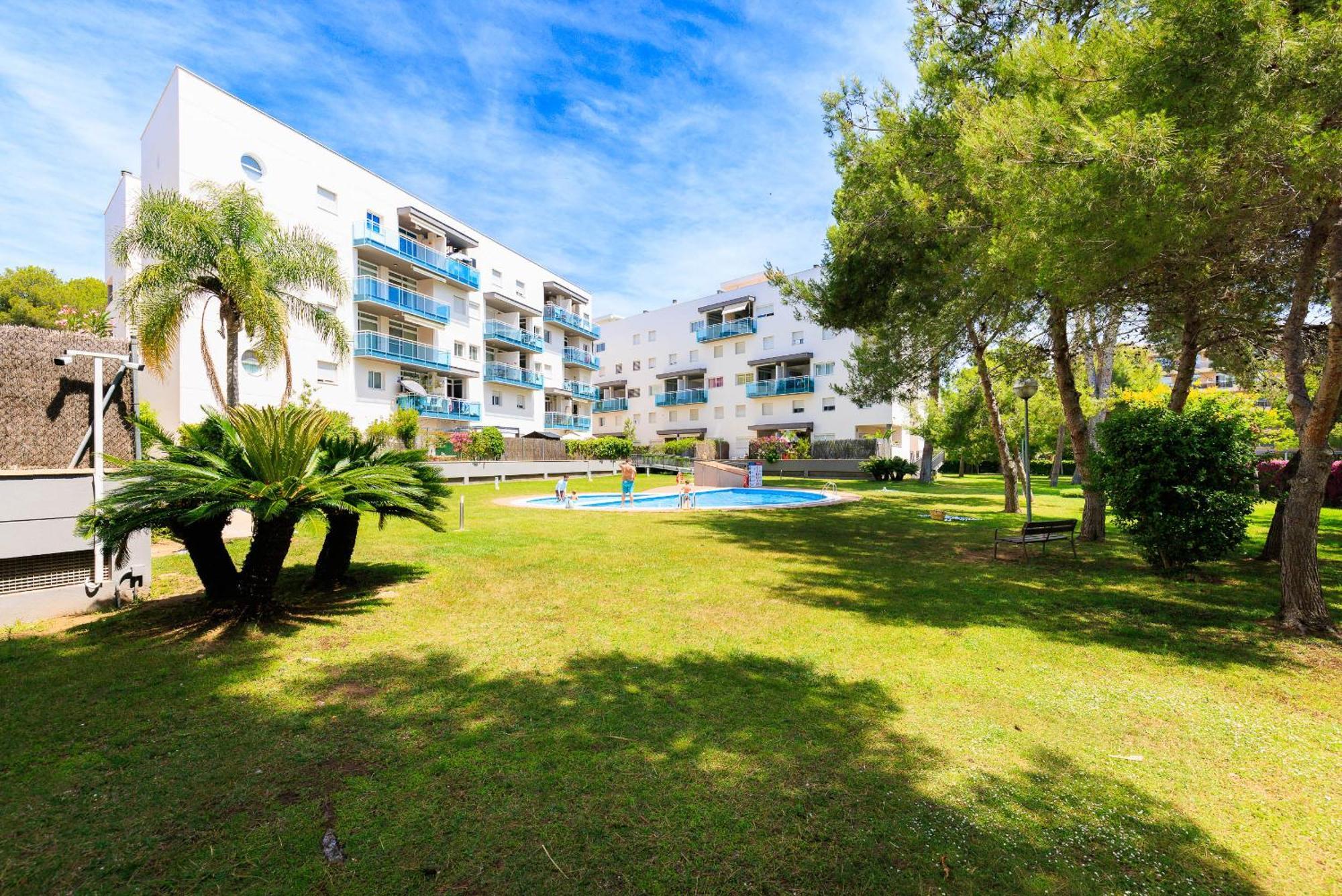 Uhc Golden Pineda Apartments La Pineda Esterno foto